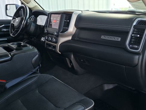 Used 2021 RAM 1500 Laramie image 33