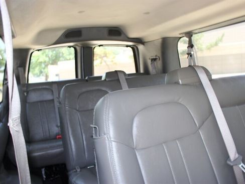 Used 2016 Chevrolet Express 3500 LT w/ LT Preferred Equipment Group RWD image 16