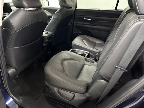 Used 2024 Toyota Grand Highlander Platinum AWD/4WD image 15
