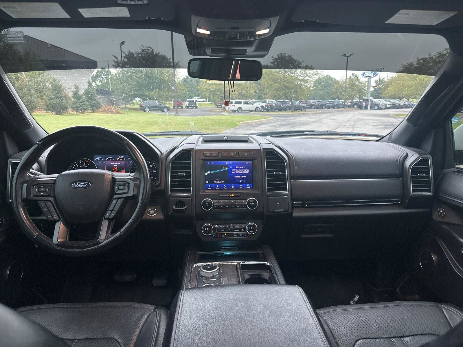 Used 2020 Ford Expedition Max Limited w/ Equipment Group 301A AWD/4WD image 5