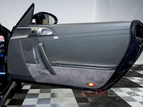 Used 2006 Porsche 911 Carrera S image 18