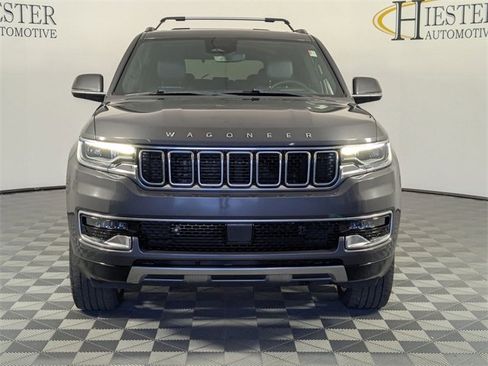 Used 2022 Jeep Wagoneer Series III w/ Premium Group I image 3