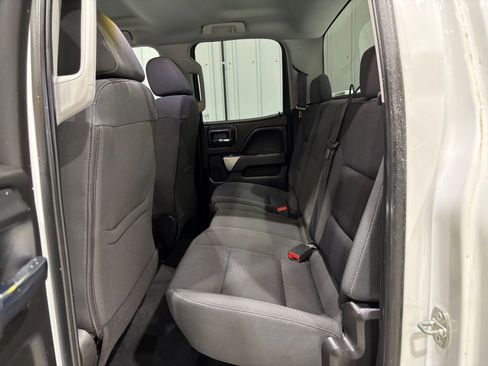 Used 2019 Chevrolet Silverado 2500 W/T image 13