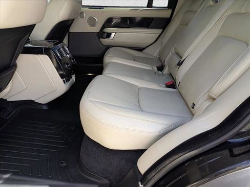 Used 2019 Land Rover Range Rover Long Wheelbase Supercharged image 20