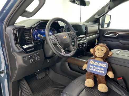 New 2025 Chevrolet Silverado 2500 High Country w/ Technology Package image 9