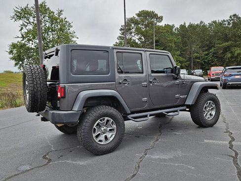 Used 2014 Jeep Wrangler Unlimited Rubicon w/ Connectivity Group image 12