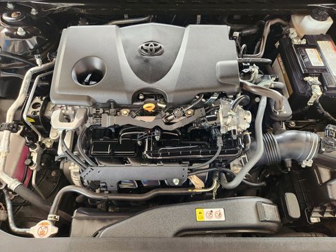 Used 2023 Toyota Camry SE FWD image 34