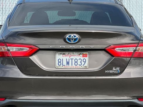 Used 2019 Toyota Camry LE w/ Audio Package FWD image 22