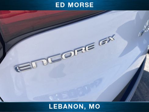 Certified 2025 Buick Encore GX Preferred FWD image 30