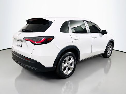 Used 2023 Honda HR-V LX image 4