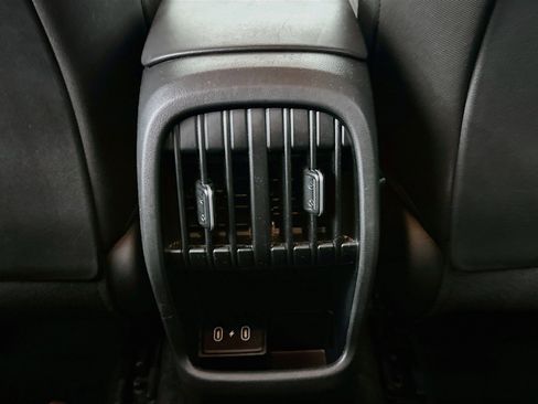 Used 2025 Hyundai Kona SEL FWD image 28