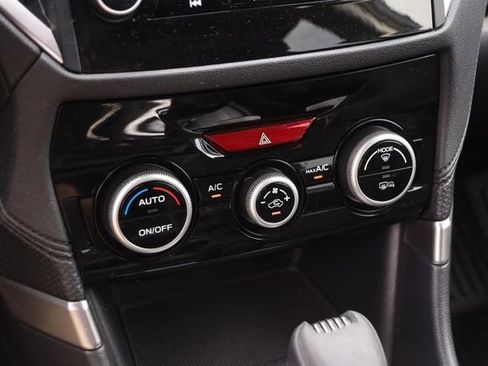 Used 2022 Subaru Forester Premium image 20