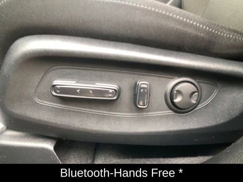 Used 2023 Honda CR-V EX image 12