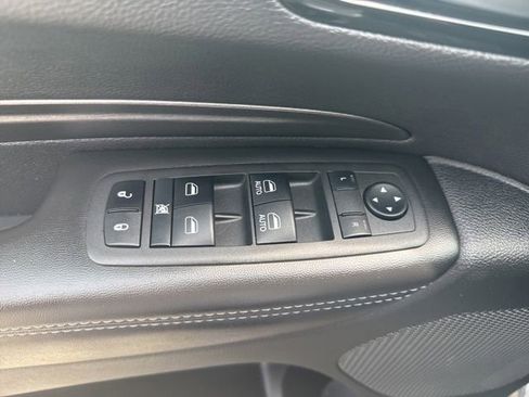Used 2021 Dodge Durango SXT AWD/4WD image 19