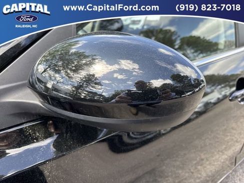 Used 2025 Nissan Sentra SV image 12