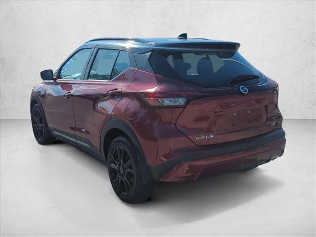 Used 2023 Nissan Kicks SR w/ SR Premium Package FWD image 7