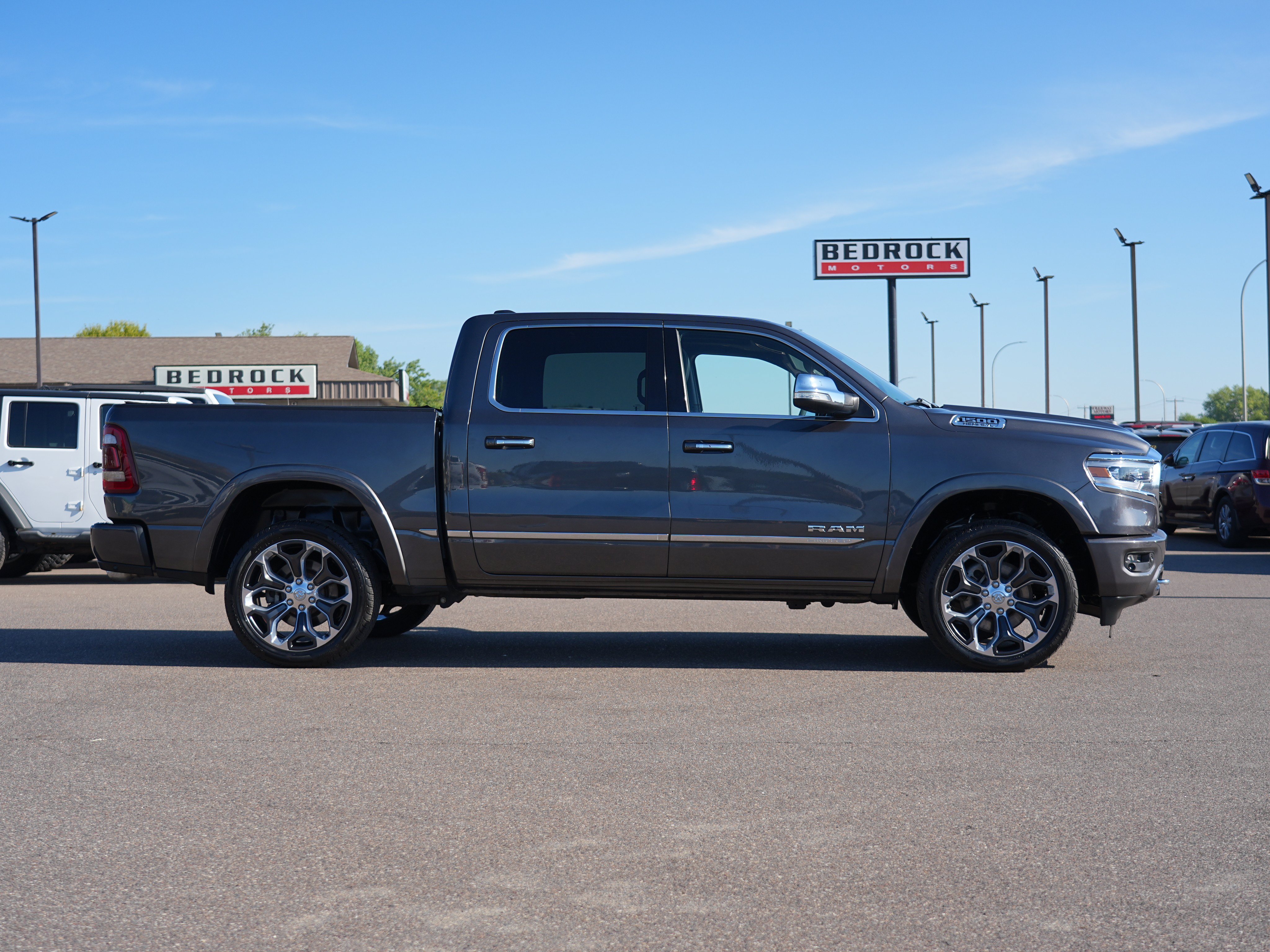 Used 2020 RAM 1500 Limited AWD/4WD image 2