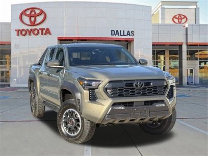 Used 2025 Toyota Tacoma SR5