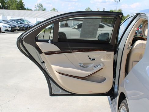 Used 2014 Mercedes-Benz S 550 Sedan image 42