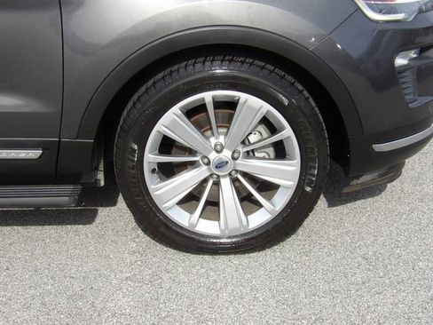 Certified 2018 Ford Explorer Limited image 11