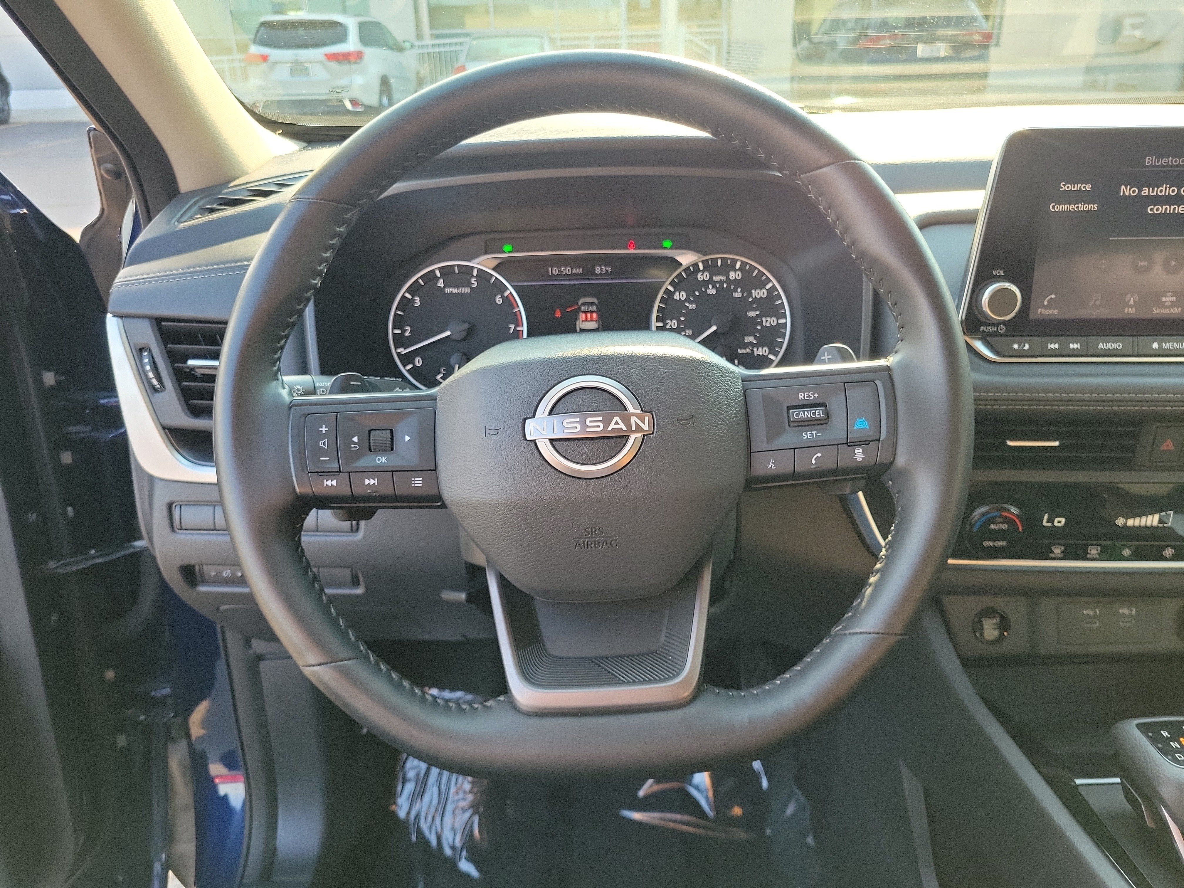 Used 2025 Nissan Rogue SV FWD image 21