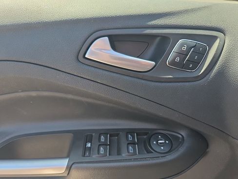 Used 2016 Ford Escape Titanium w/ Equipment Group 301A image 18