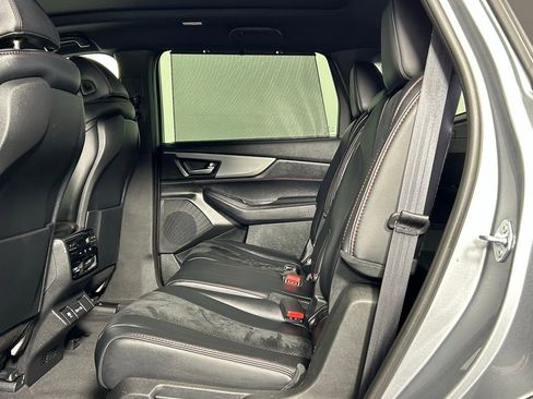 Used 2023 Acura MDX A-Spec image 18