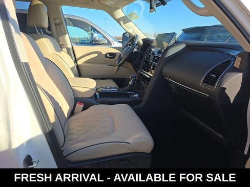 Used 2024 Nissan Armada Platinum w/ Captain's Chairs Package image 13