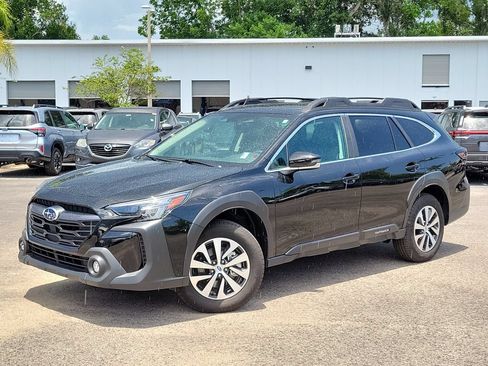 Certified 2025 Subaru Outback Premium w/ Popular Package #1 AWD/4WD image 1