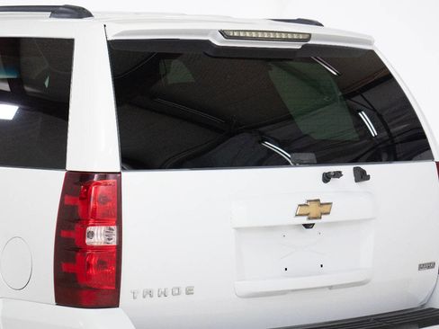 Used 2008 Chevrolet Tahoe LT image 16