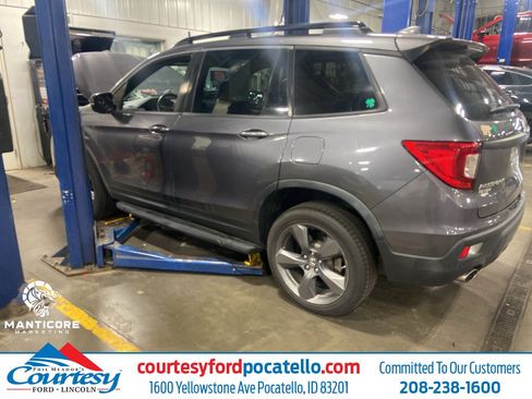 Used 2020 Honda Passport Touring image 1