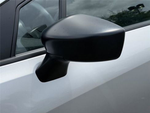 Used 2025 Nissan Versa S w/ Trunk Package FWD image 34
