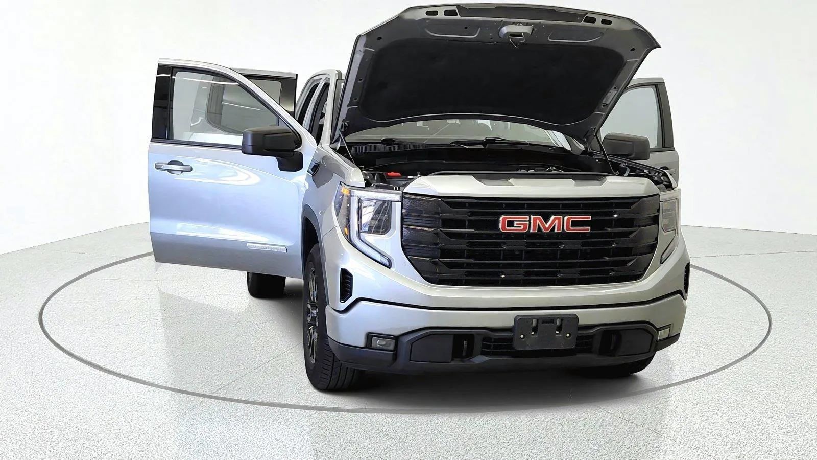 Used 2023 GMC Sierra 1500 Elevation AWD/4WD image 12