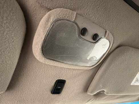 Used 2006 Jeep Liberty Sport AWD/4WD image 26