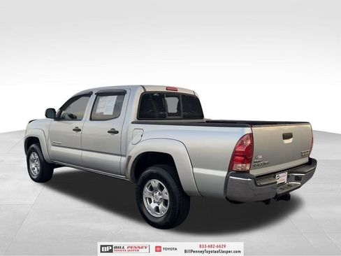 Used 2008 Toyota Tacoma PreRunner image 3