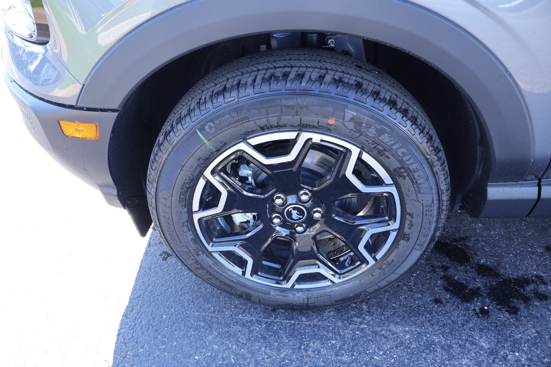 New 2026 Ford Bronco Sport Outer Banks AWD/4WD image 17