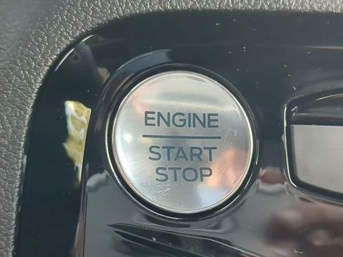 New 2025 Ford Escape ST-Line w/ Equipment Group 301A image 14