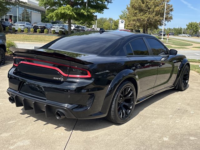 Used 2022 Dodge Charger SRT Hellcat w/ Carbon/Suede Interior Package RWD image 3