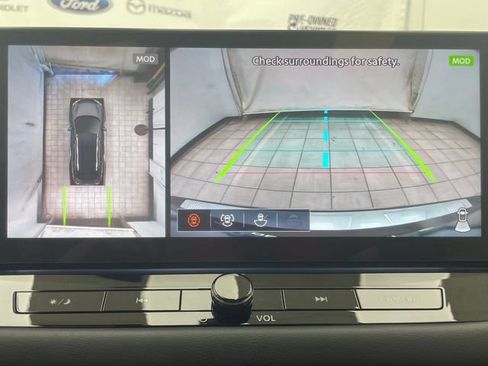 Used 2026 Nissan Rogue Platinum w/ Platinum Premium Package AWD/4WD image 4