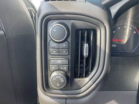 Used 2021 Chevrolet Silverado 1500 Custom Trail Boss image 16
