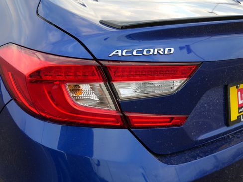 Used 2022 Honda Accord Sport Special Edition image 17