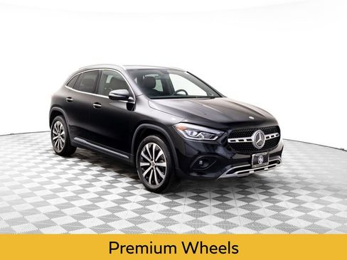 Used 2023 Mercedes-Benz GLA 250 4MATIC image 7
