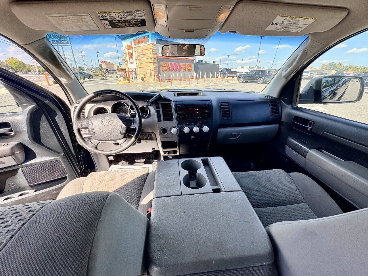 Used 2011 Toyota Tundra 4x4 Double Cab w/ Tow Pkg image 20