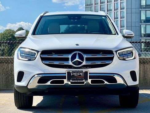 Certified 2022 Mercedes-Benz GLC 300 4MATIC image 3