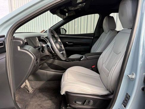 Used 2022 Hyundai Santa Cruz SEL Premium image 11