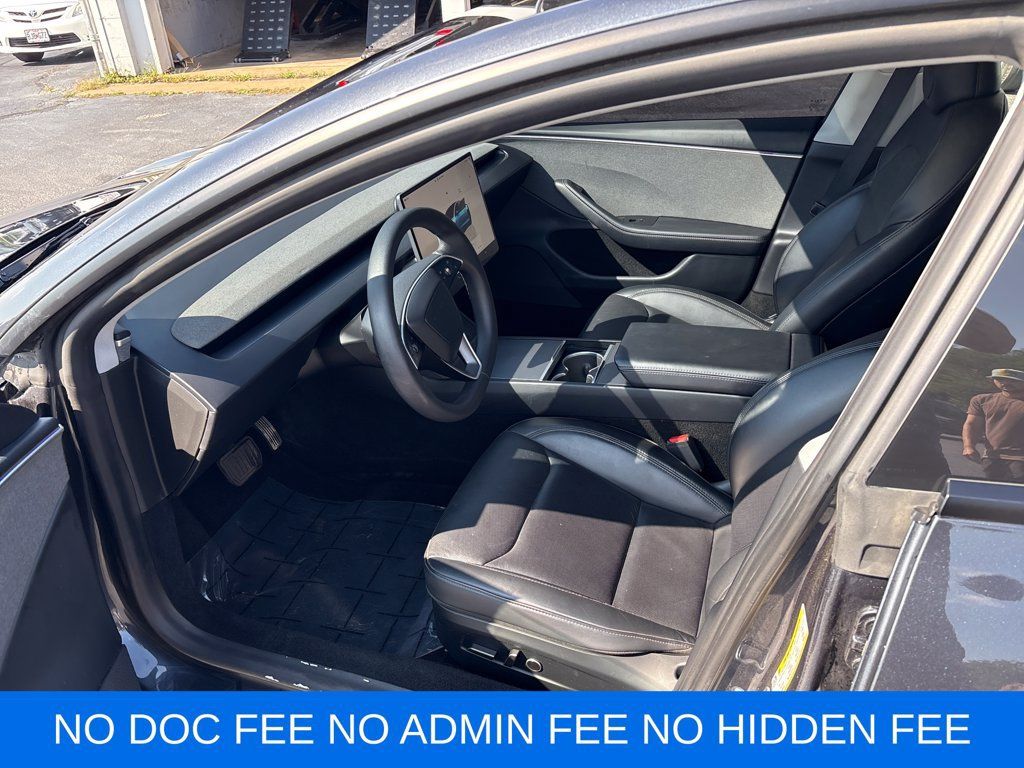 Used 2025 Tesla Model 3 RWD image 17