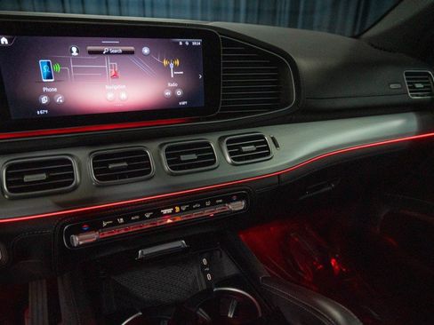 Certified 2025 Mercedes-Benz GLE 450 4MATIC Coupe image 28