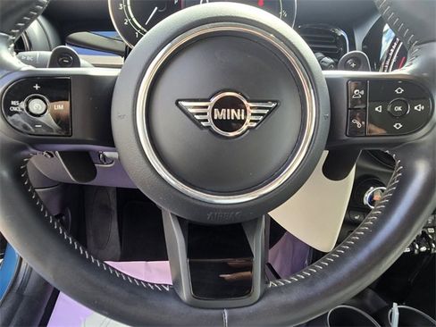 Used 2022 MINI Cooper S image 23