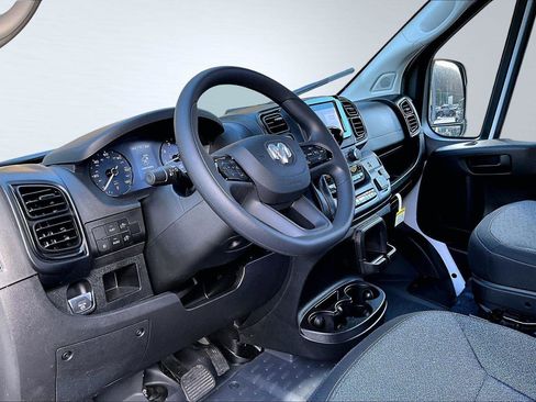 Used 2025 RAM ProMaster 2500 w/ Safety Group image 14