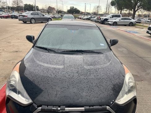 Used 2016 Hyundai Veloster Turbo image 5
